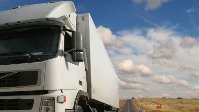 اتوبار نبرد در شرق تهران بار سنتر